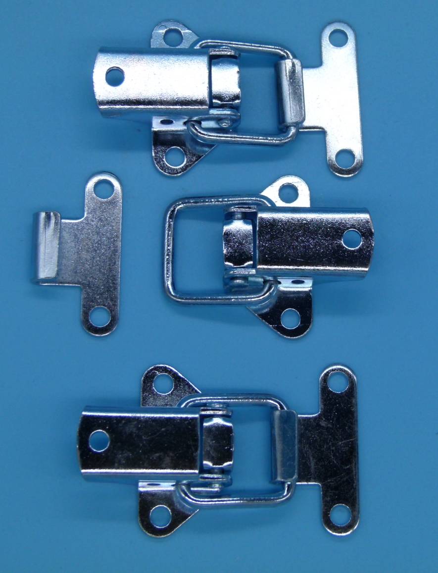 No 25-4C Toggle & Long Hook, Mild Steel BZP, 4.2m fixing hole TL2061 (2) Final